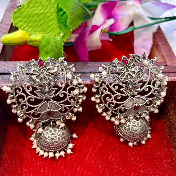 Rani Stone Silver Oxidised Jhumka