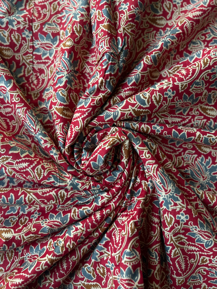 Red Floral Printed Cotton Fabric