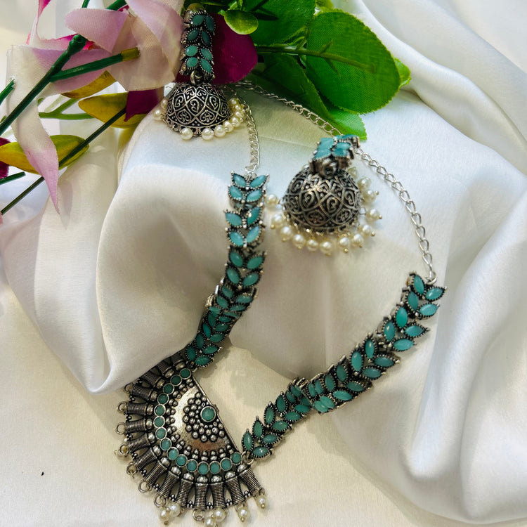 Torques Silver Look Alike Oxidised Necklace Set