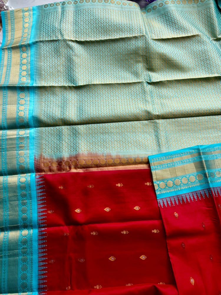 Red Kuttu Border Kanchi Silk Sari