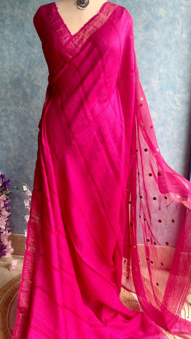 Magenta Handloom Matka Muslin Silk Sari