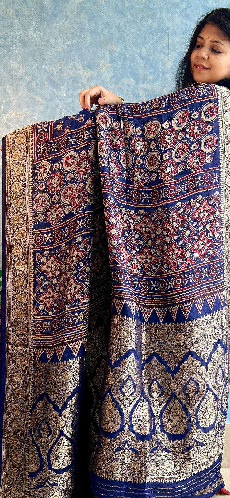 INDIGO AJRAK BLOCK PRINTED DOLA SILK SARI