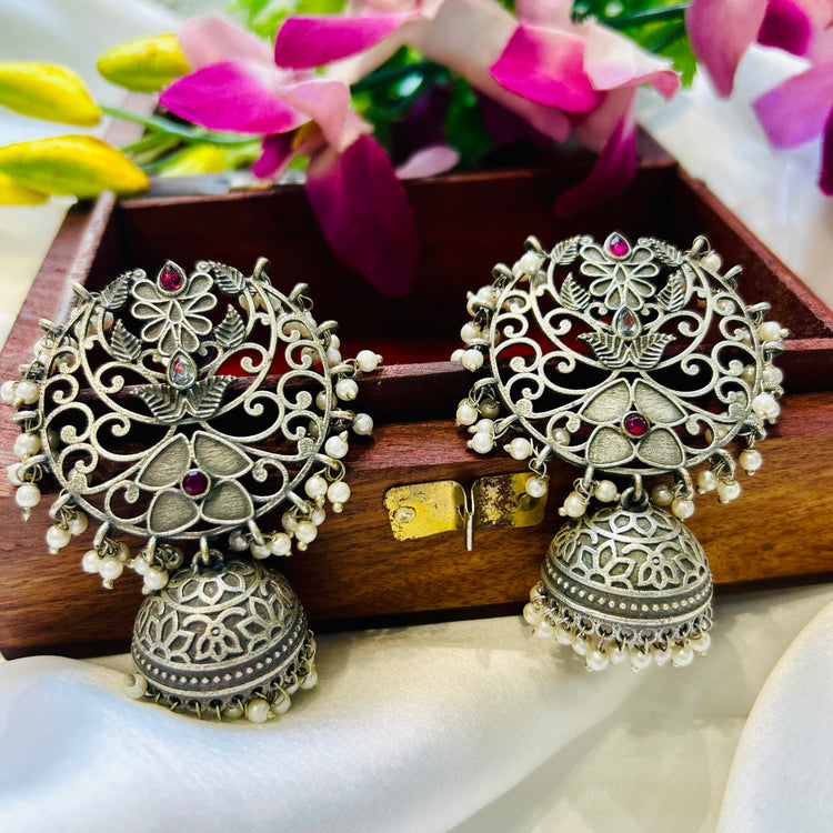 Rani Stone Silver Oxidised Jhumka