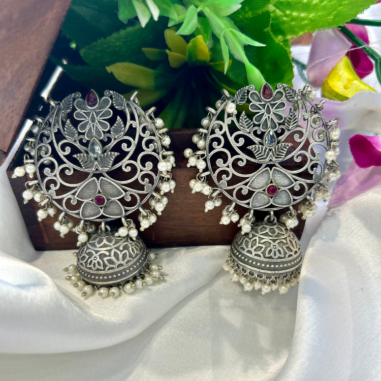 Rani Stone Silver Oxidised Jhumka