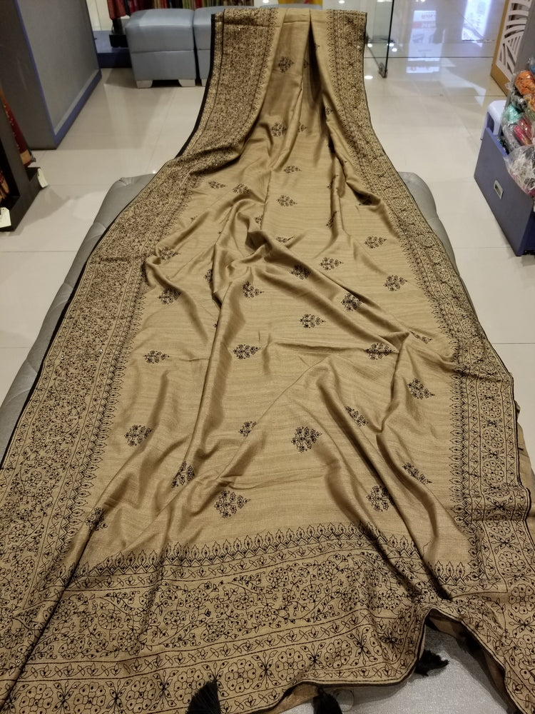Beige Color Blended Silk Sari with Threadwork and black rhinestone