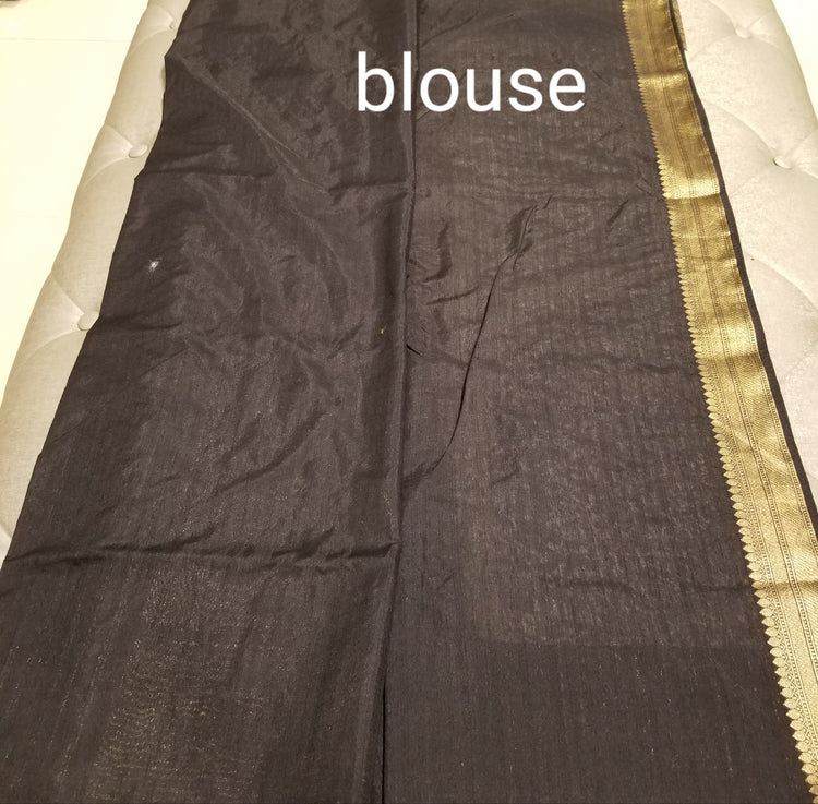 White Double Border Silk Ikkat Sari with Black Banarasi Pallu