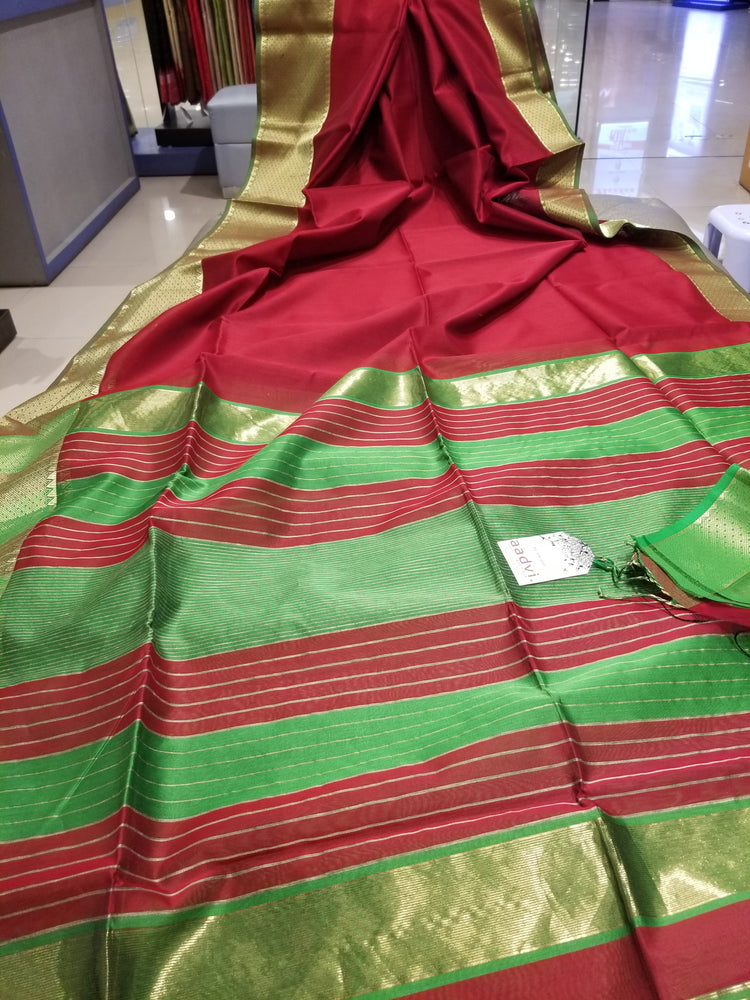 Vermilion Red Handwoven Maheshwari Sari