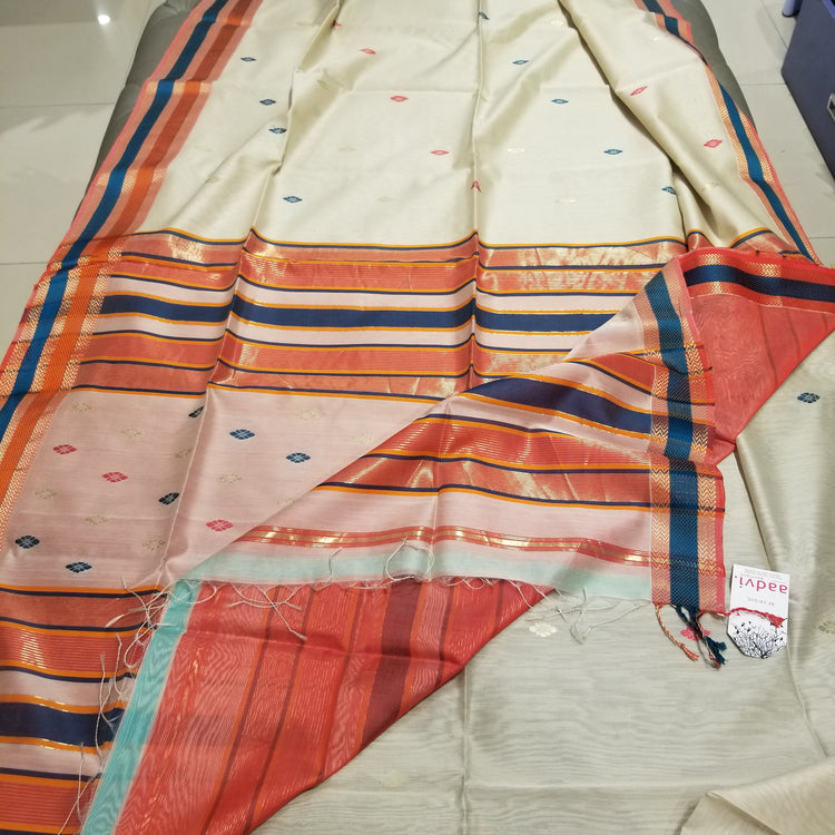 Off-White Handwoven Maheshwari Sari