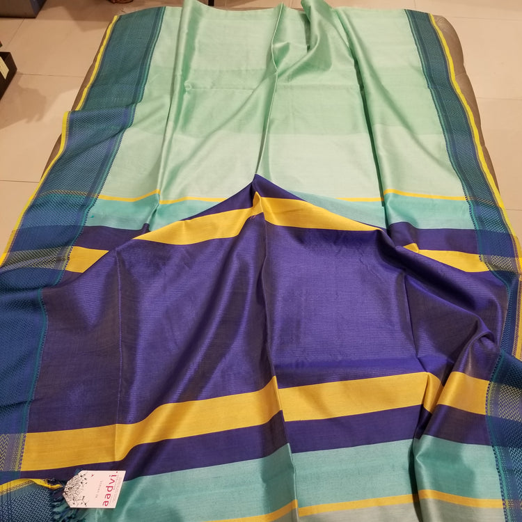 Pastel Green Handwoven Plain body Maheshwari Sari
