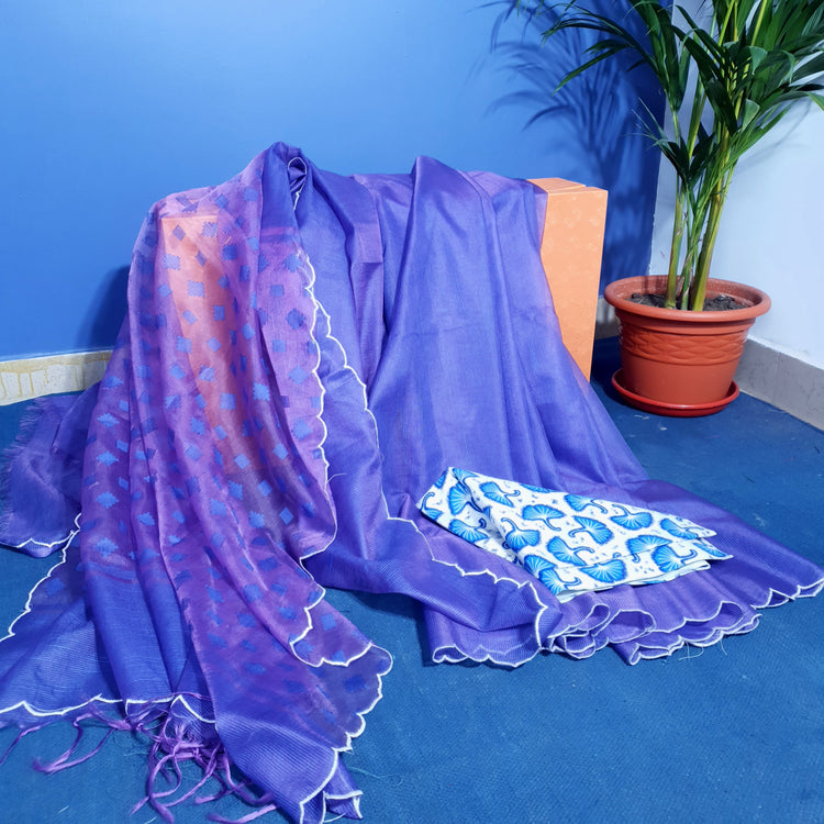 Handwoven Iris Resham Sari With Scalloped Border