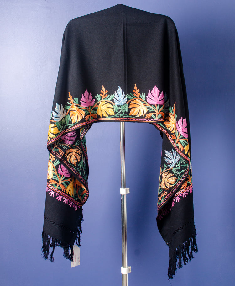 MULTI THREAD EMBROIDERED ON BLACK KASHMIRI WOOLLEN STOLE