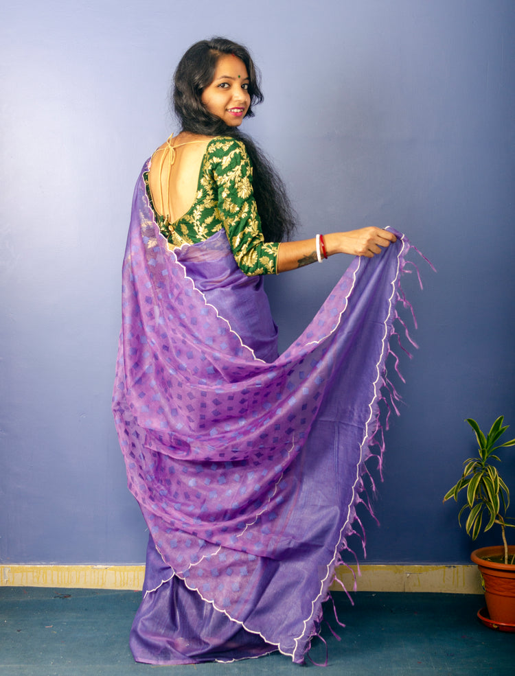 Handwoven Iris Resham Sari With Scalloped Border