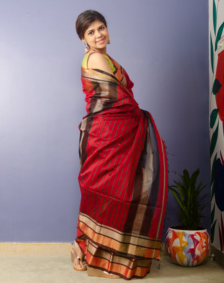 Burgundy - Handwoven Maheshwari Sari