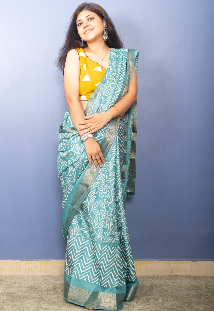 Cruise Bandhni Printed Crepe Silk Sari