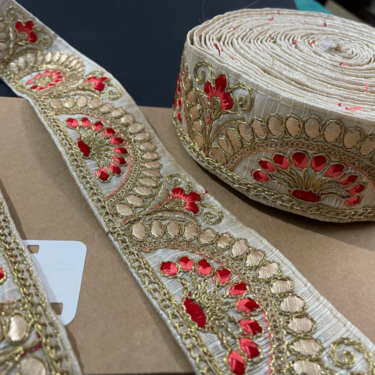 White Embroidered Lace 9 Meters Roll