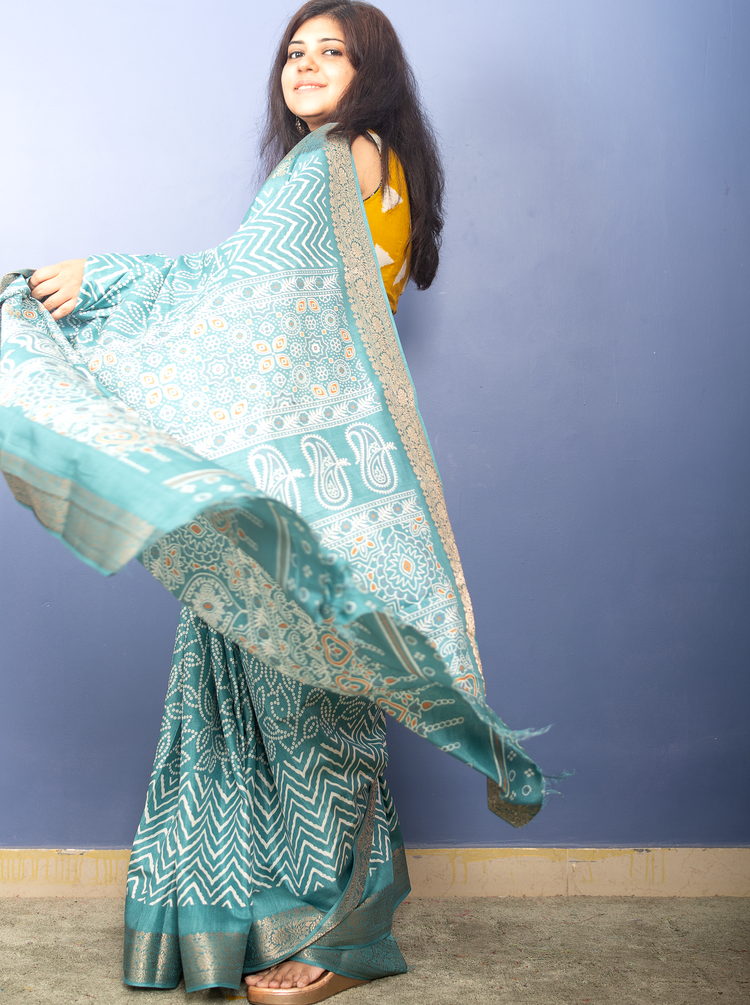 Cruise Bandhni Printed Crepe Silk Sari