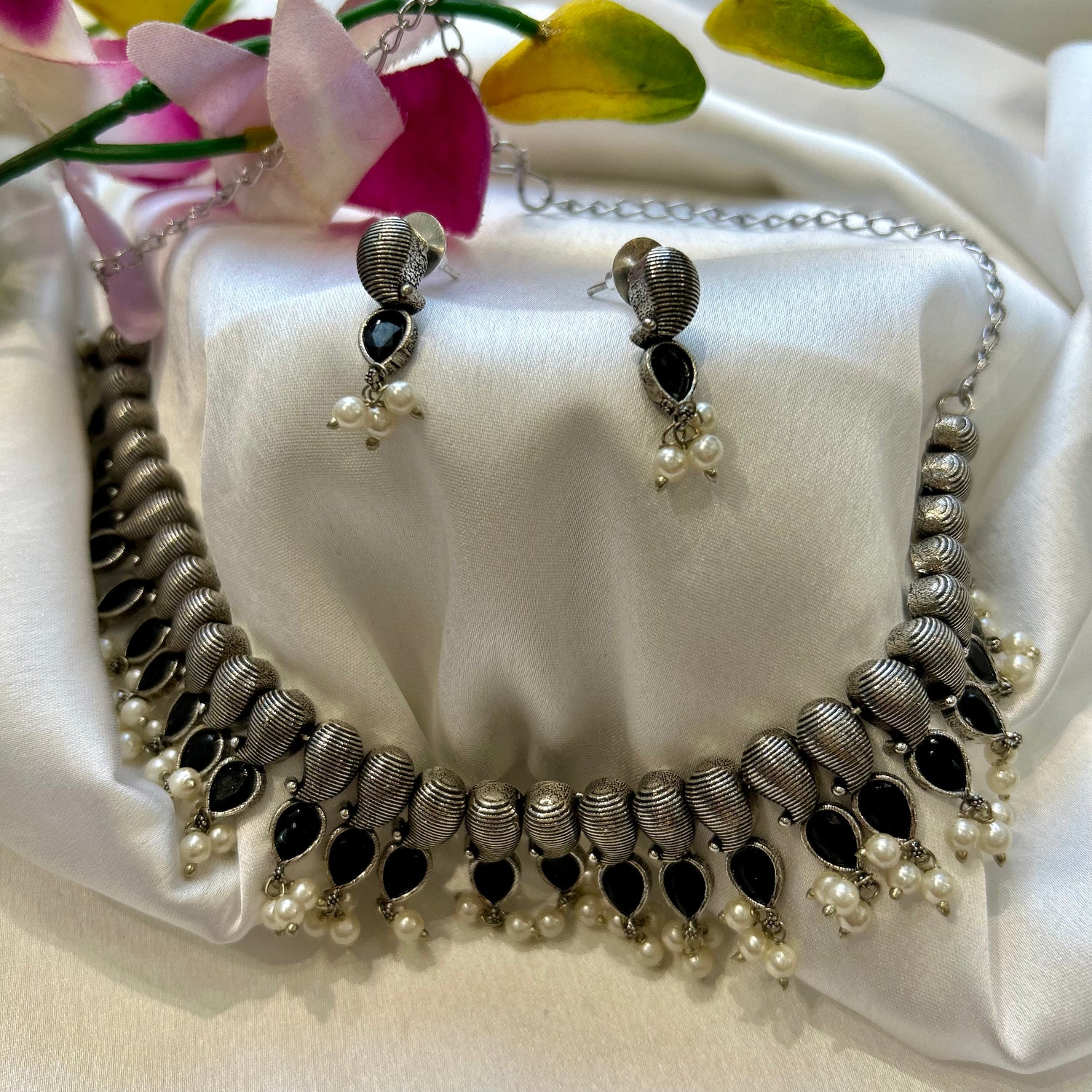 Black And White Perl Oxidised Necklace Set — view 3