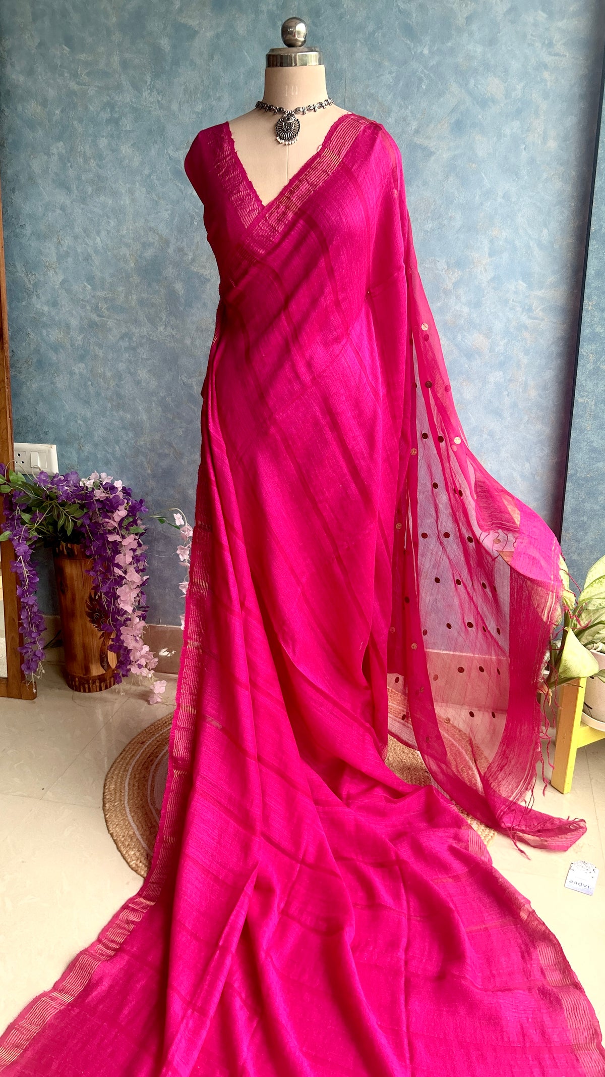 Magenta Handloom Matka Muslin Silk Sari — view 4