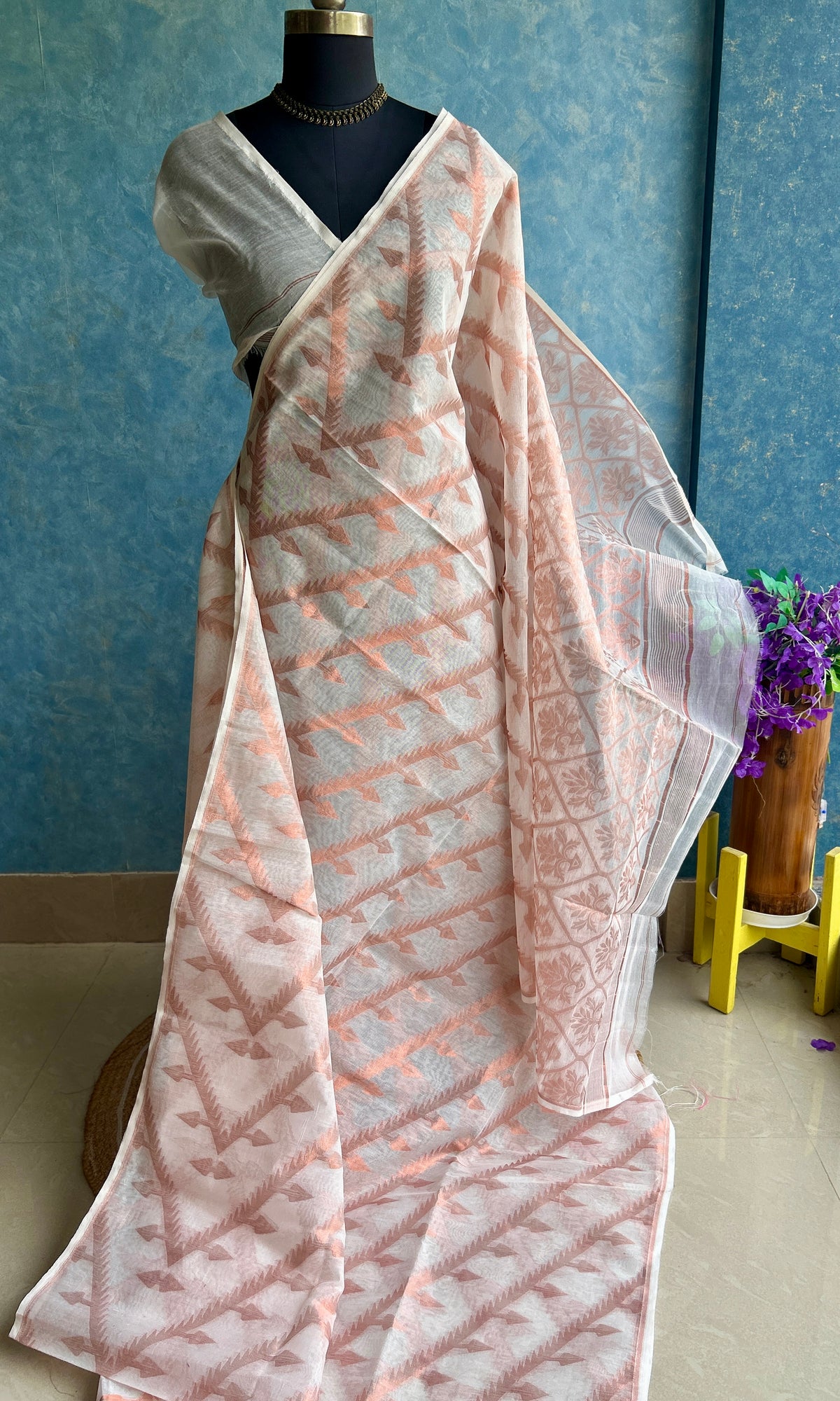 Sada Copper Zari Bengal Cotton Jamdani