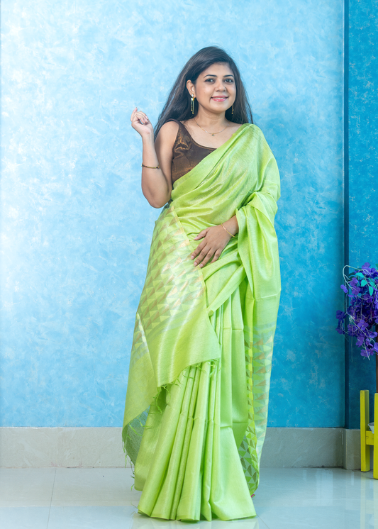 Parrot Green Noel Silk