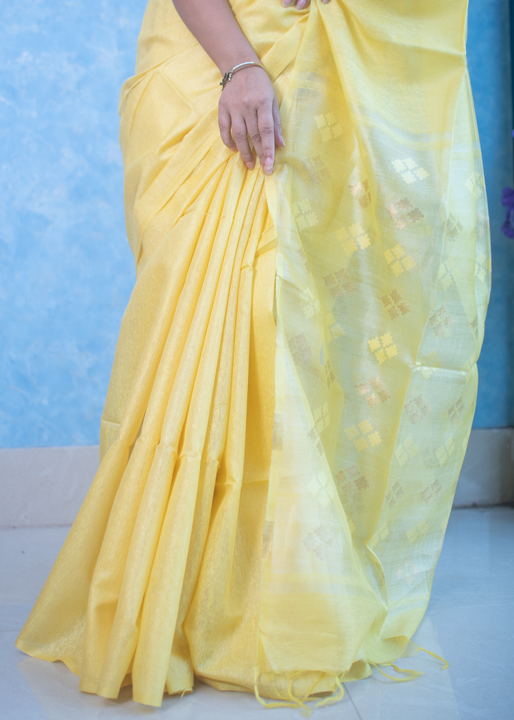 Light Yellow Noel Silk