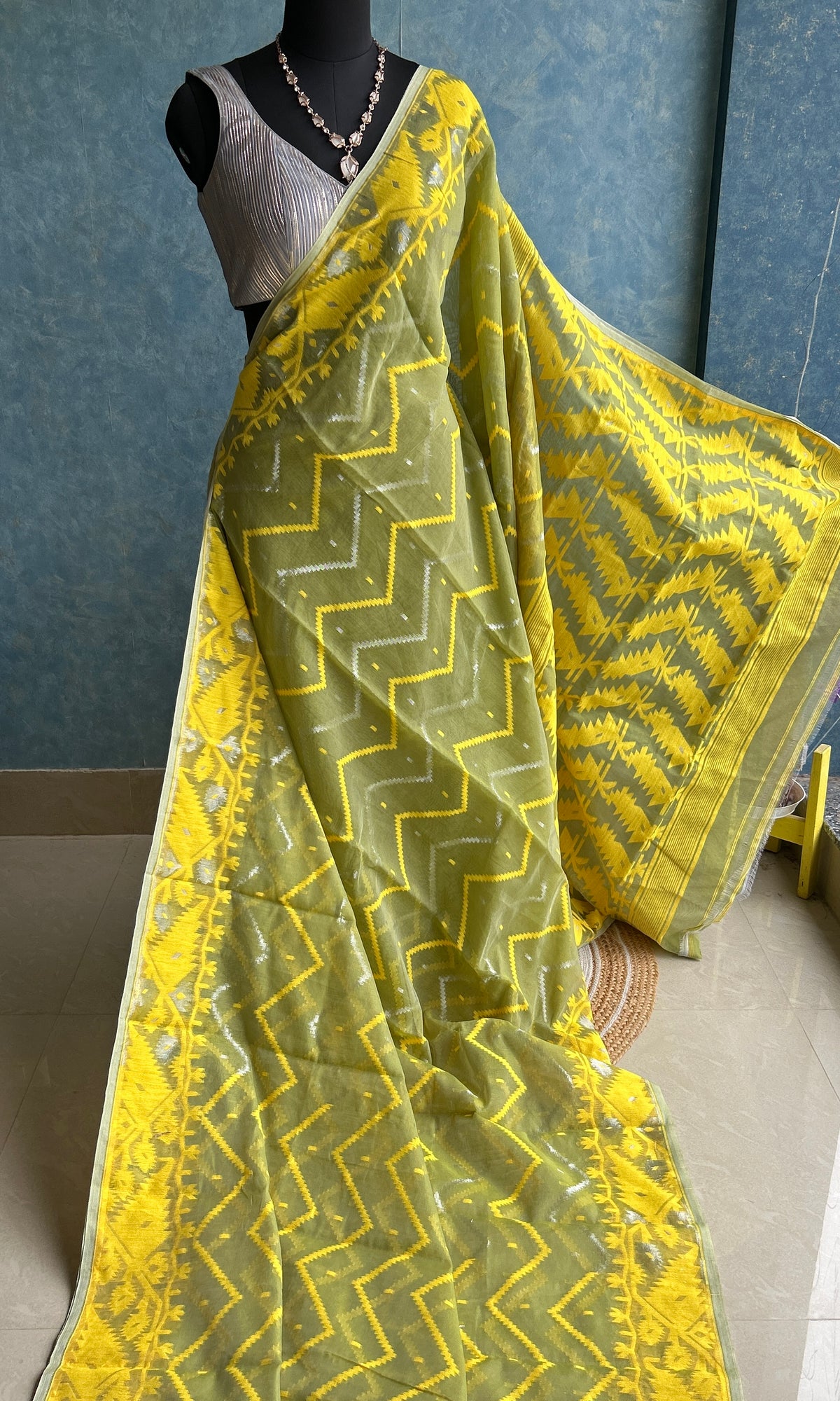 Mehendi Green Soft Dhakai Jamdani