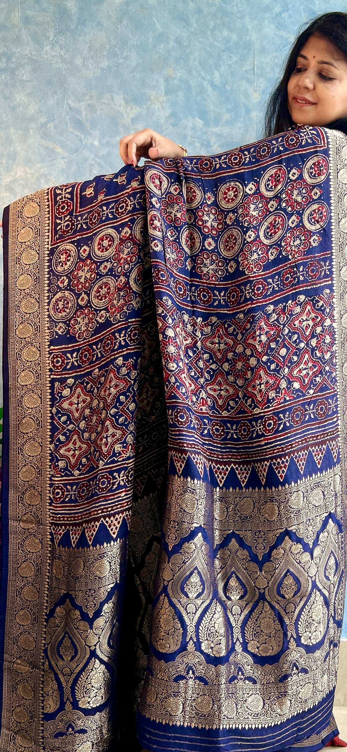 INDIGO AJRAK BLOCK PRINTED DOLA SILK SARI — view 5