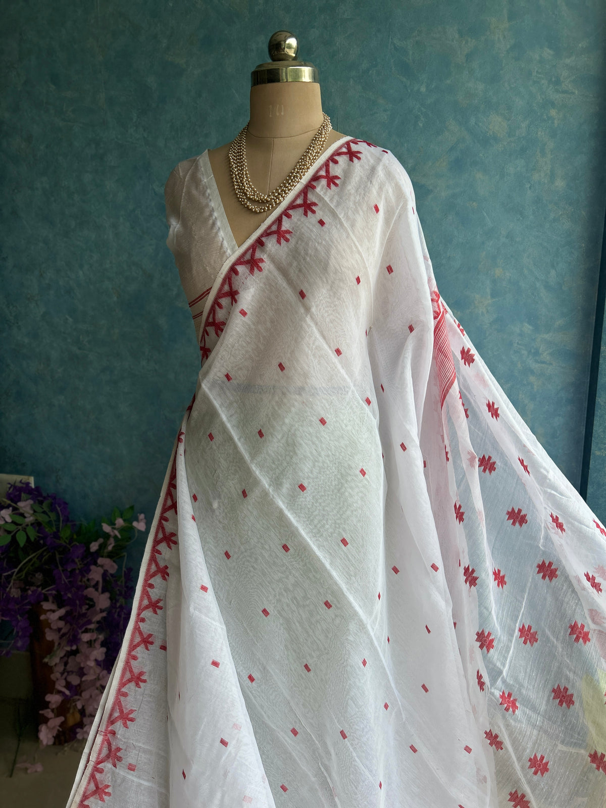 White Red Soft Dhakai Jamdani — view 3