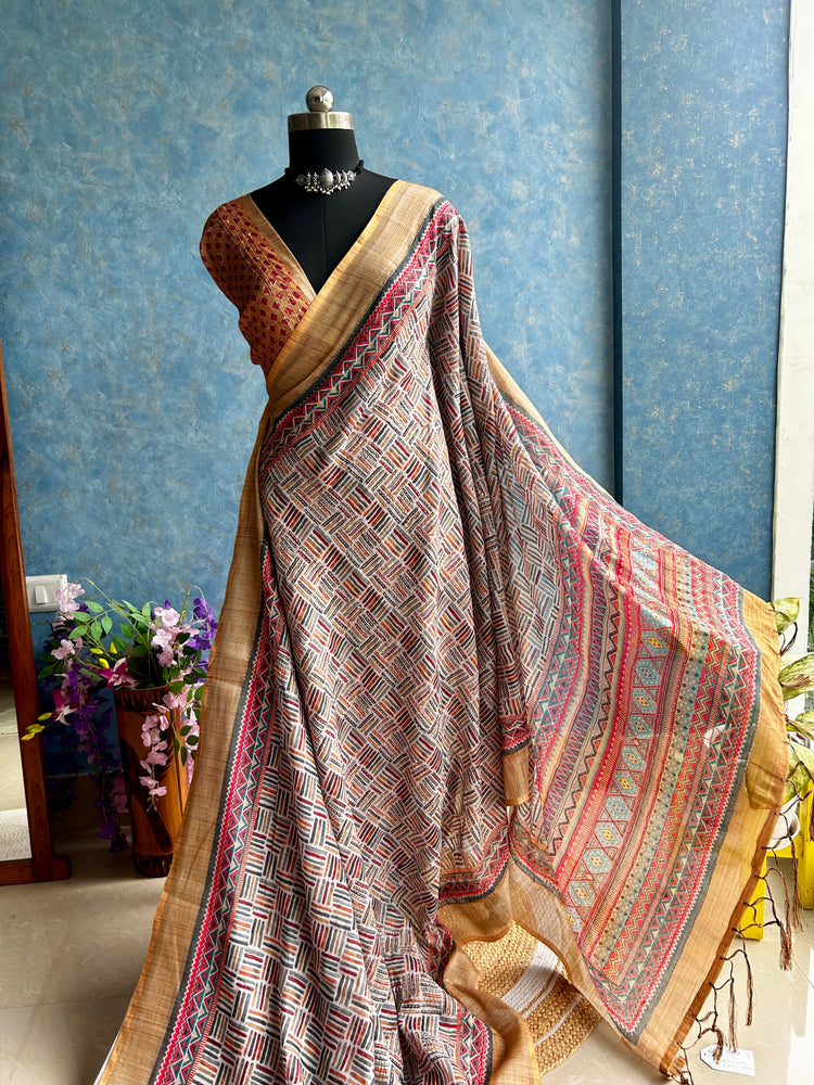 Multi color Linen Digital Print with Kantha stitch