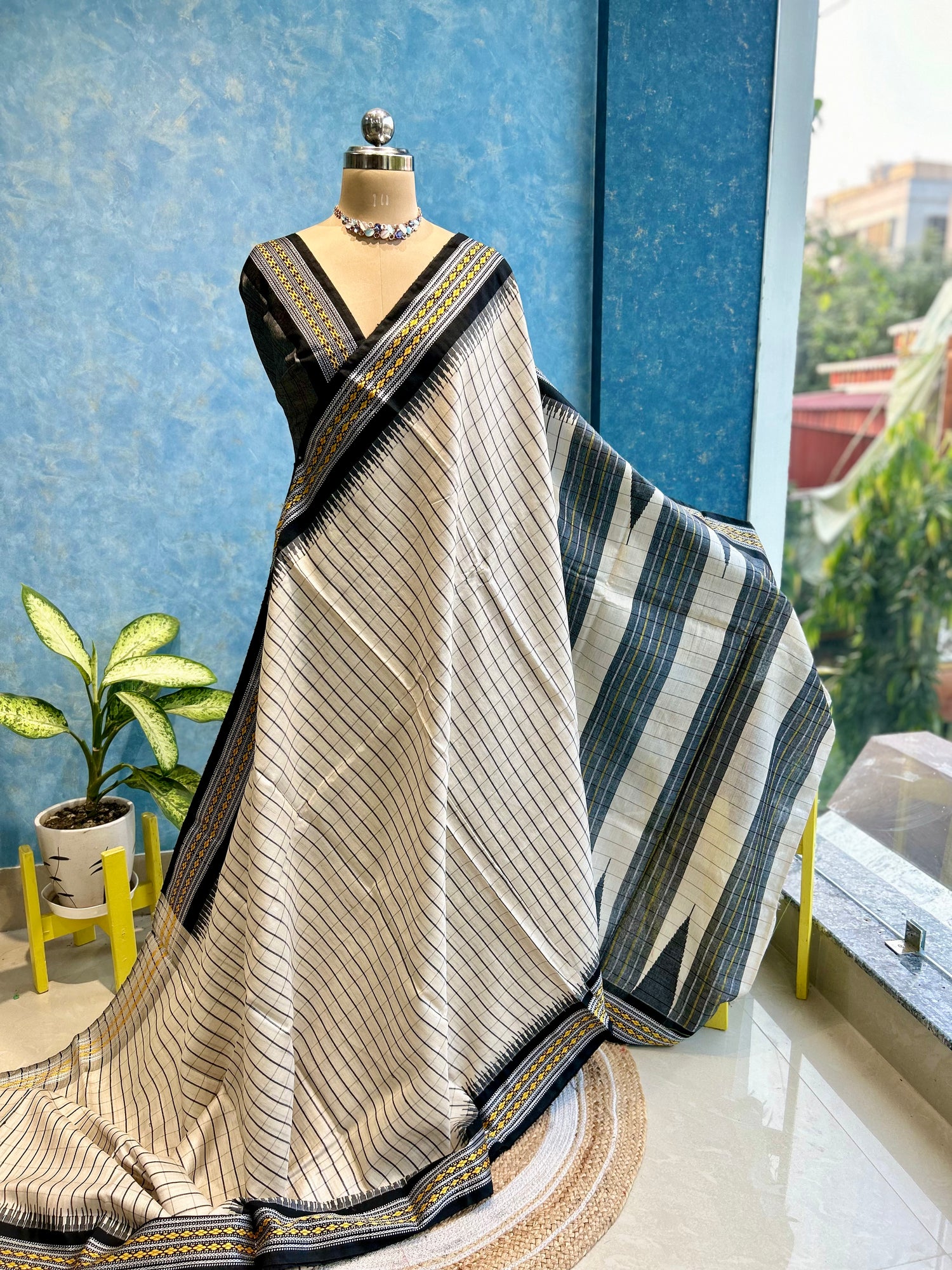 Offwhite checks on Pure Tusser Silk — view 3