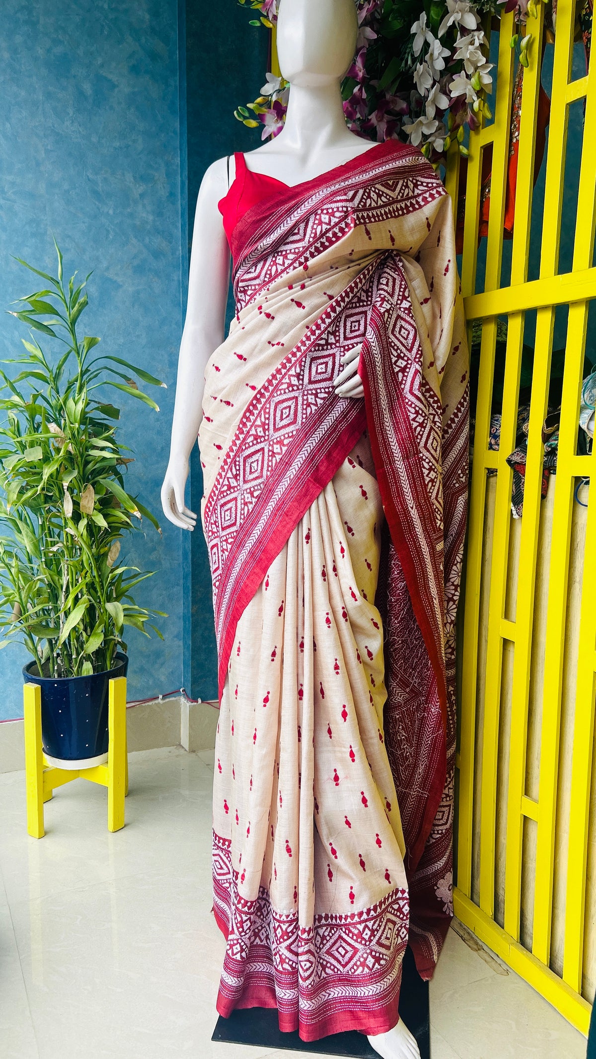 Off White Kantha Embroidery on Gachi Tusser Silk — view 2