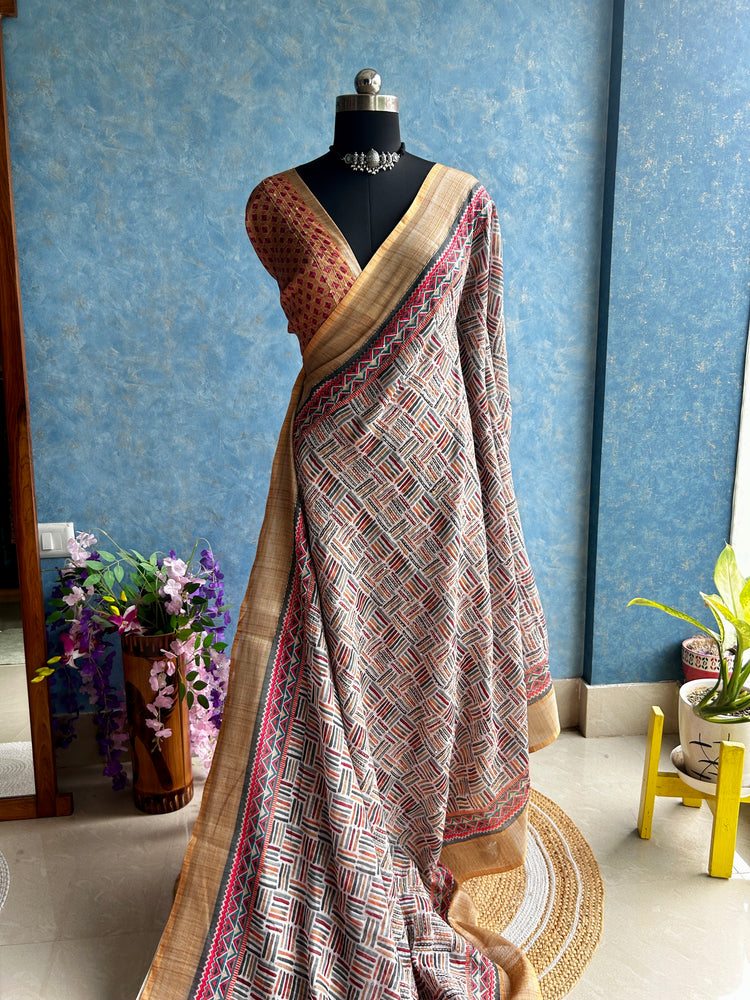 Multi color Linen Digital Print with Kantha stitch