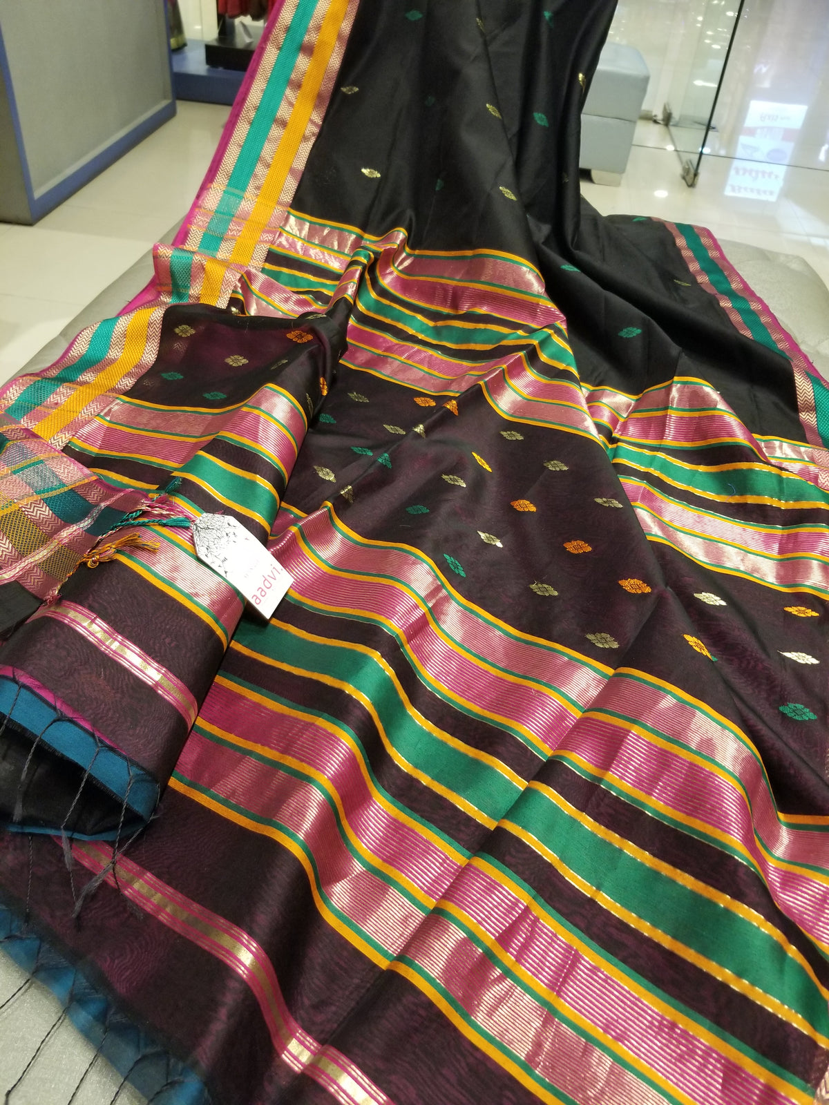 Black Handwoven Maheshwari Sari — view 5
