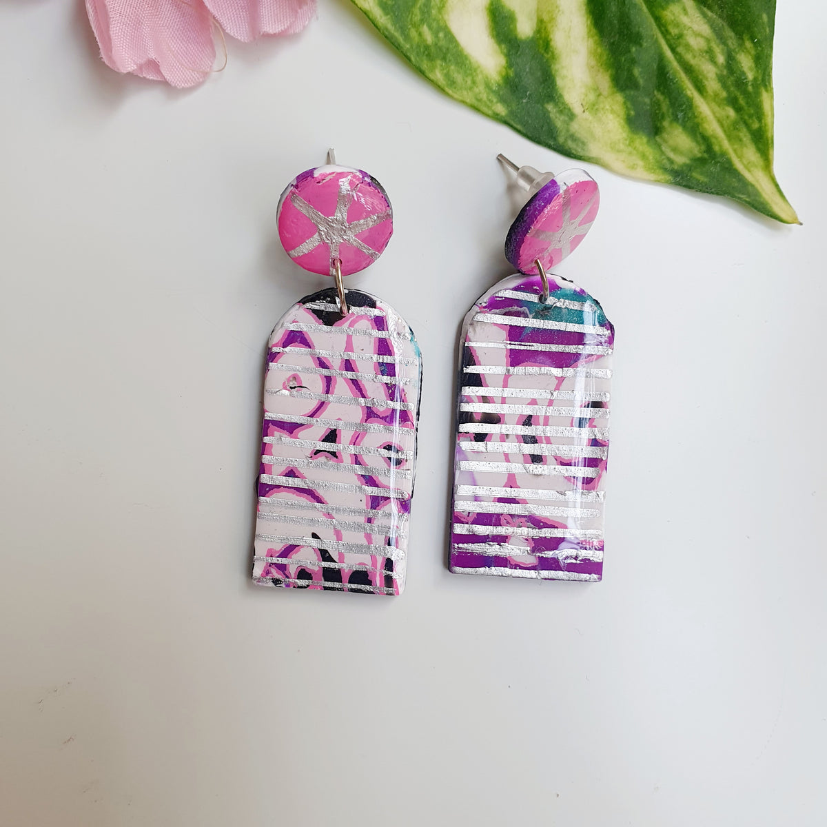 Creamy - PolymerClay and Resin Dangle Earrings. — view 2