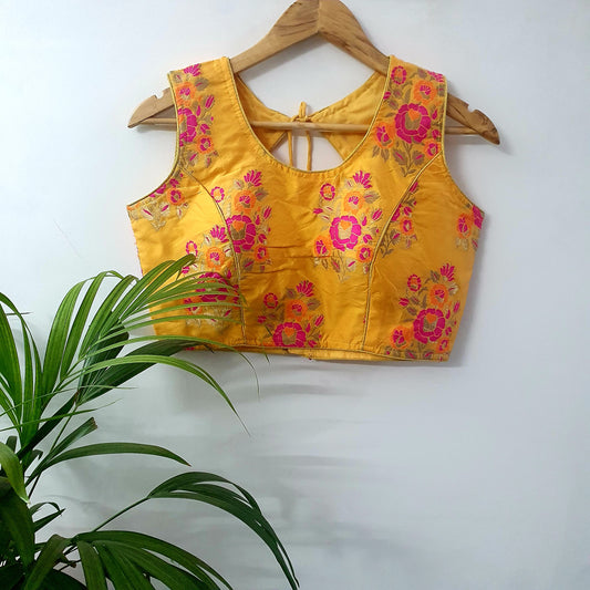 Yellow Blouse With Printed Blouse
