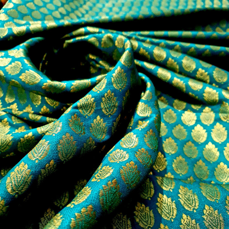 Woven Rama Green Brocade With Goldeb Buta Fabric