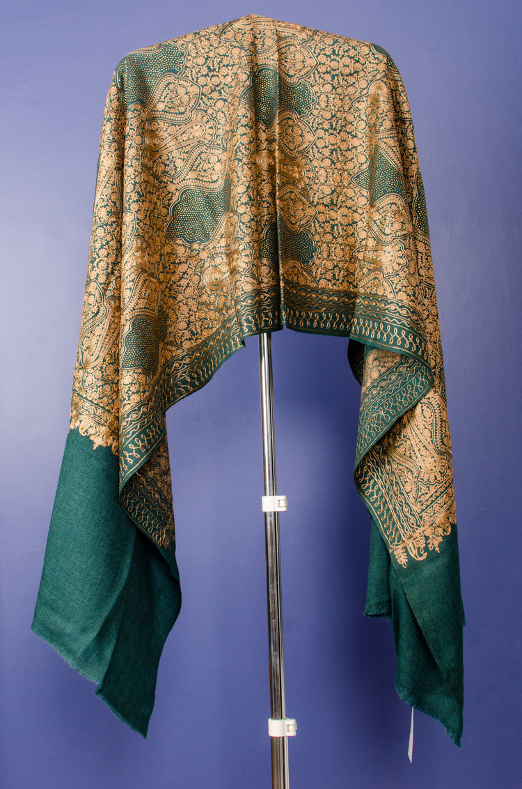 LAVISH GREEN WOVEN PASHMINA STOLE WITH SWAROVSKI BEADS EMBROIDERY