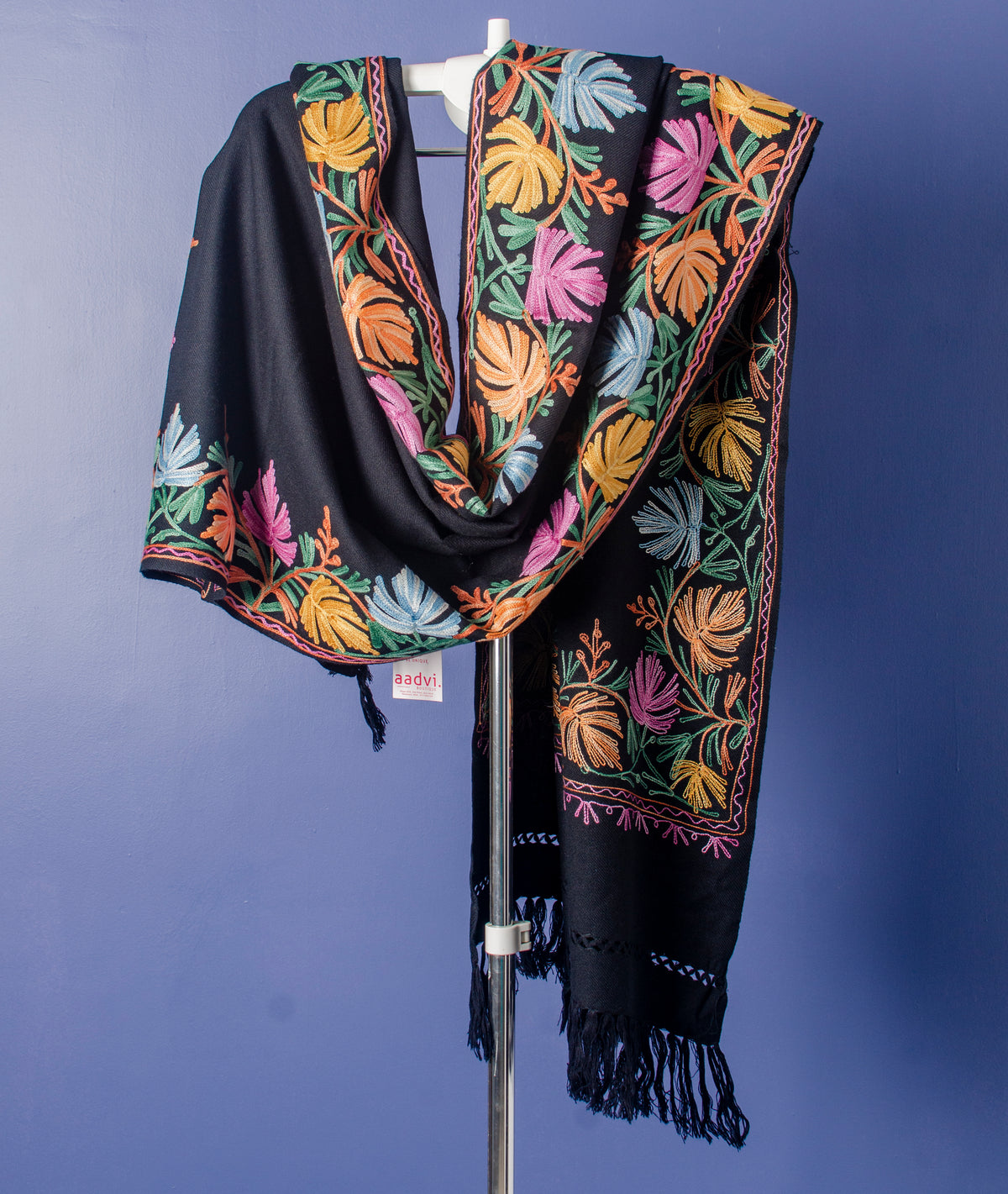 MULTI THREAD EMBROIDERED ON BLACK KASHMIRI WOOLLEN STOLE — view 2