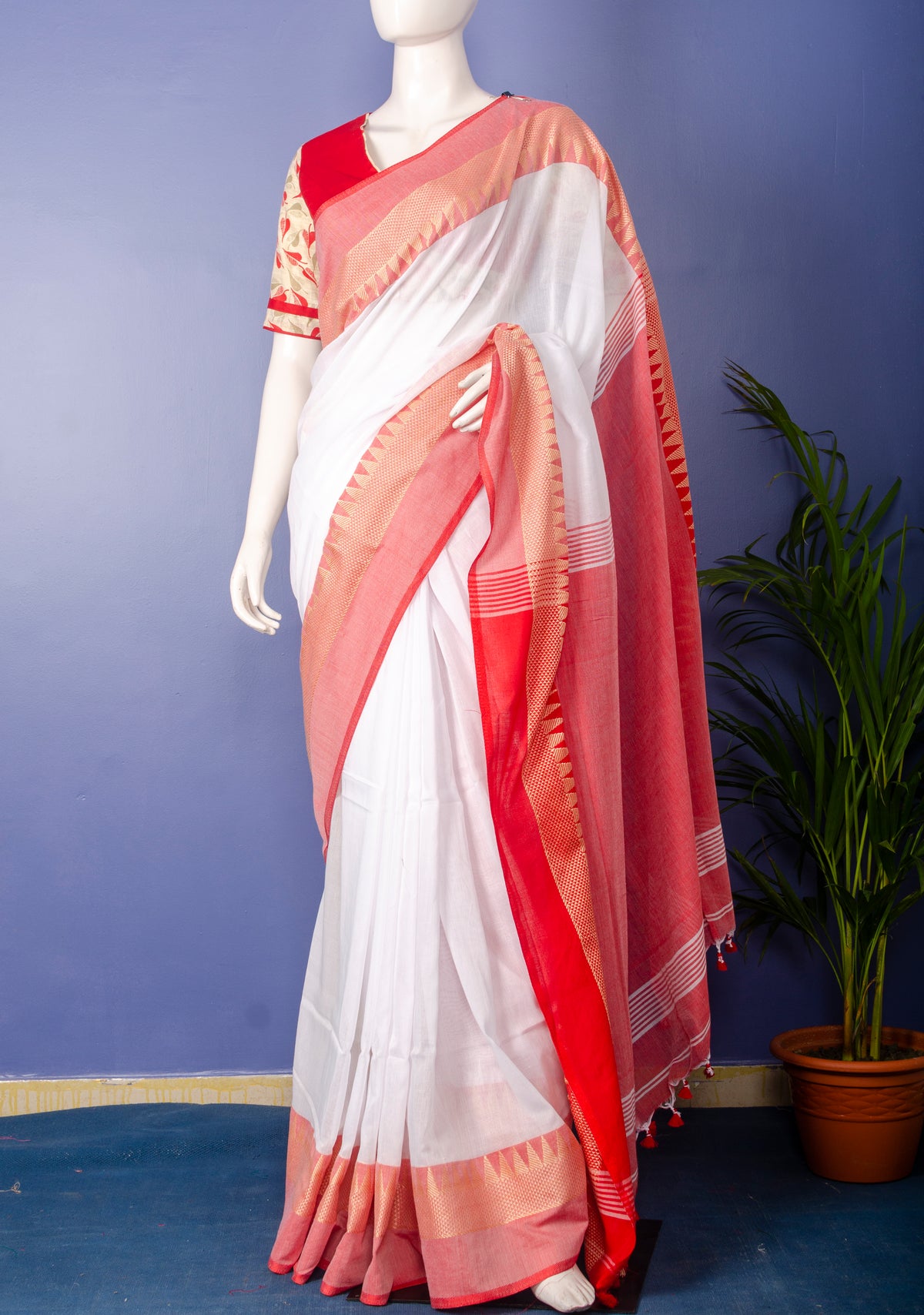 Handwoven white with Red Border Cotton Sari — view 2