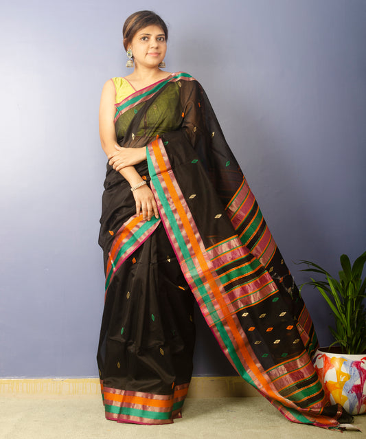 Black Handwoven Maheshwari Sari