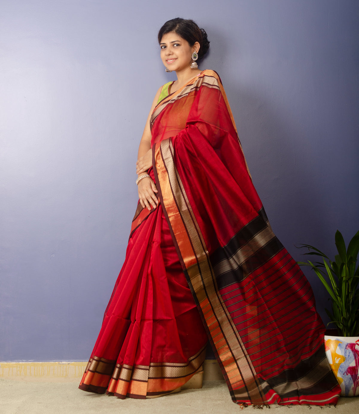 Burgundy - Handwoven Maheshwari Sari
