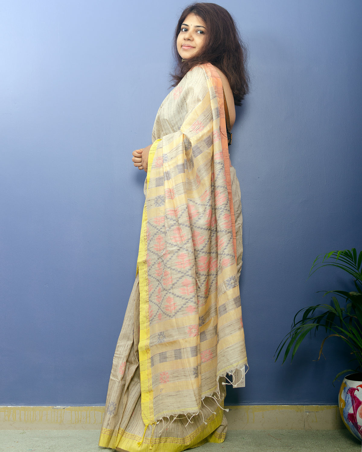 Beige Handwoven Tussar Silk with two shades of border — view 3
