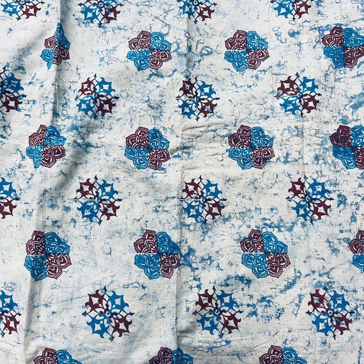Bluish White Abstract Pattern Washed Indigo Digital Print Cotton Fabric