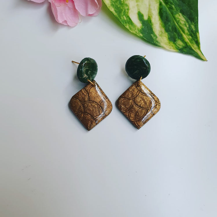 Amora - PolymerClay and Resin Dangle Earrings.